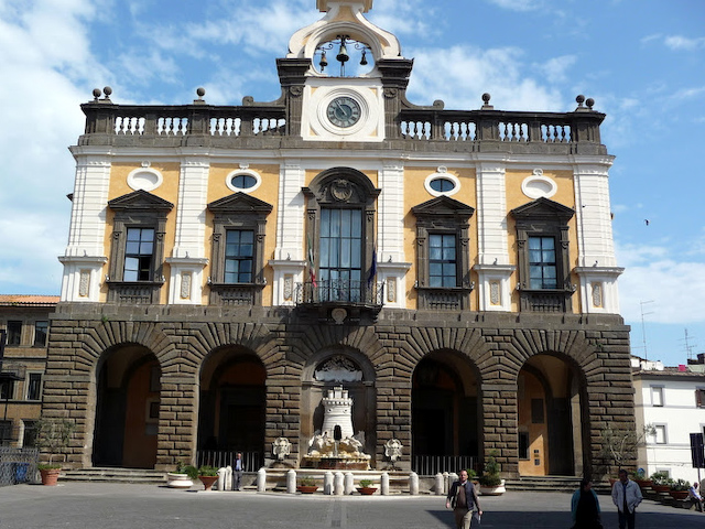 Piazza, Nepi