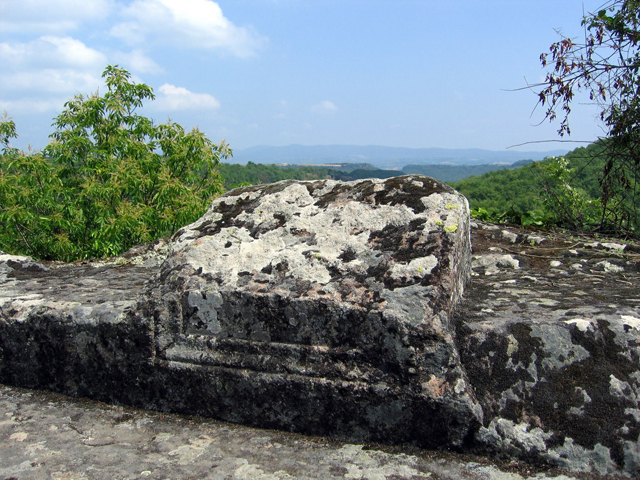 Roman altar